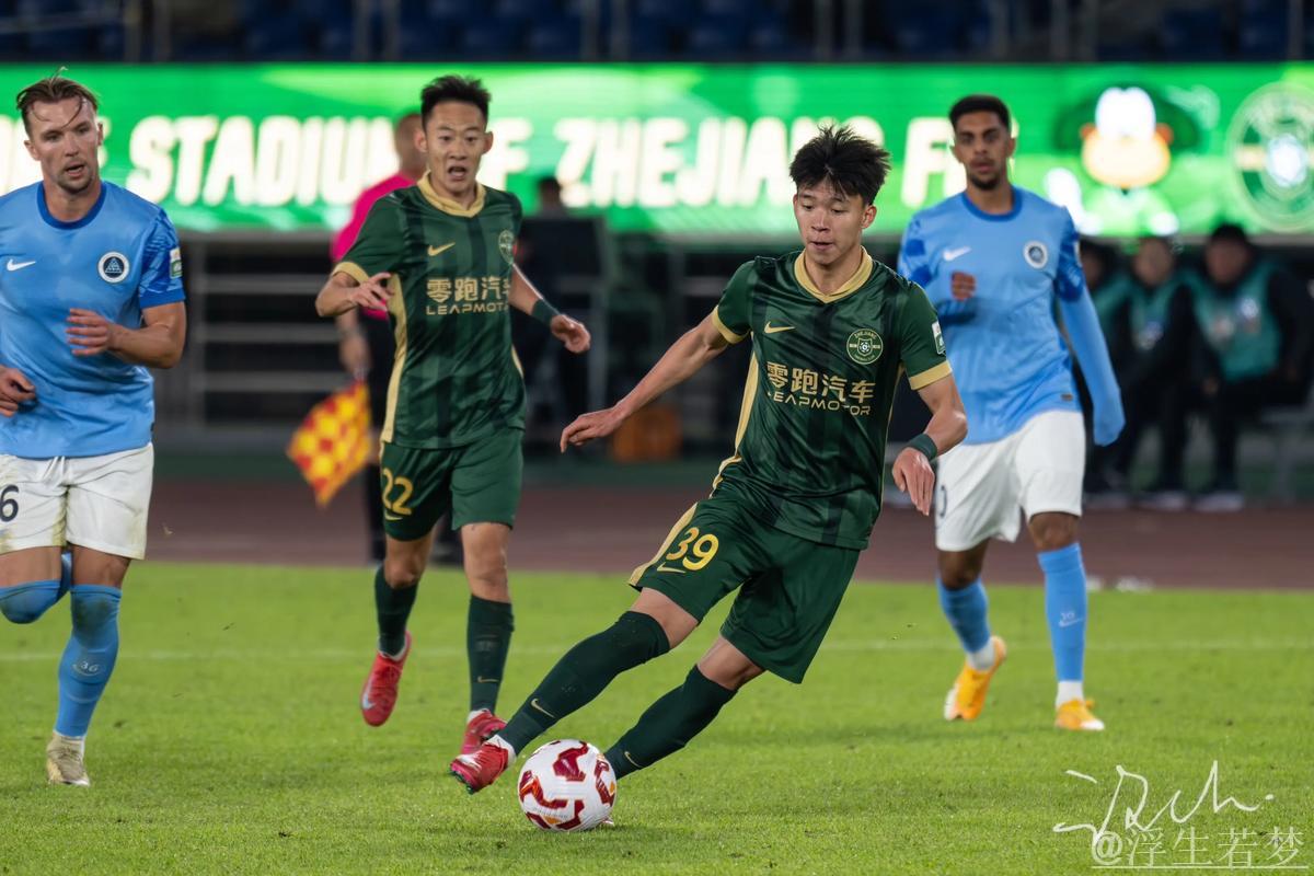 陶强龙传射助攻 王钰栋梅开二度 浙江4-2击败长春亚泰