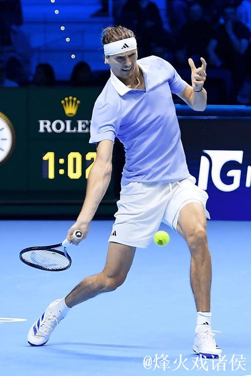 小兹维列夫3-1战胜穆勒 挺进澳网男单第三轮 小兹维列夫3-1战胜穆勒 挺进澳网男单第三轮